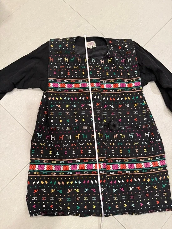 VINTAGE Embroidered Jacket - Picture 8 of 11